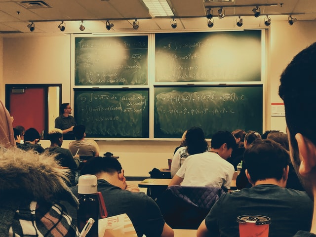 洪江市职业中专学校的就业情况及招生人数
