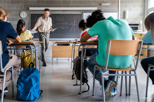 桃源县机电成人中等专业学校2025年招生专业