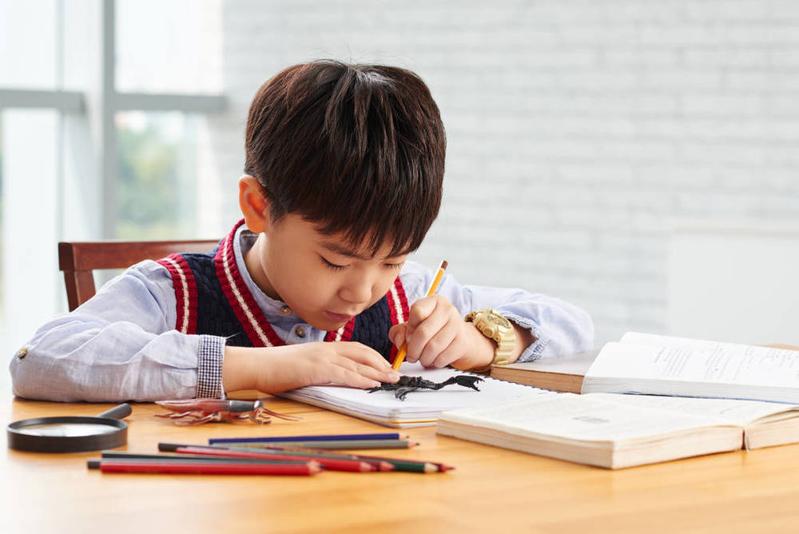 郴州工业交通学校的学校位置及联系方式