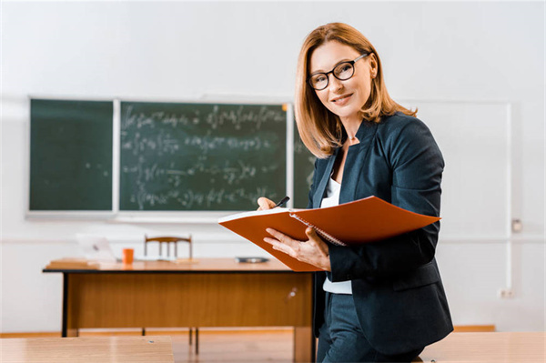 福建2025年复读生如何报考高考