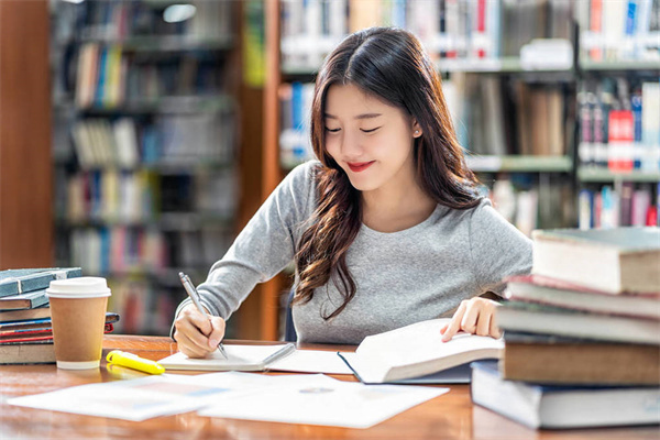 2025年宜昌免费学费的高中学校有哪些