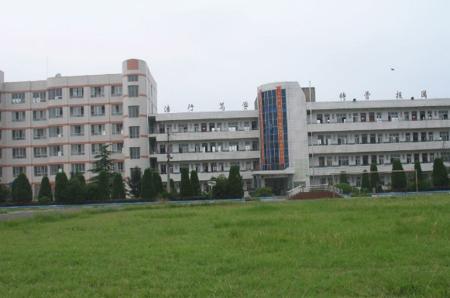涟源市艺术学校
