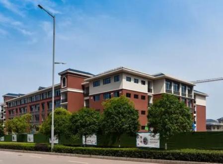 合肥求实科技学校